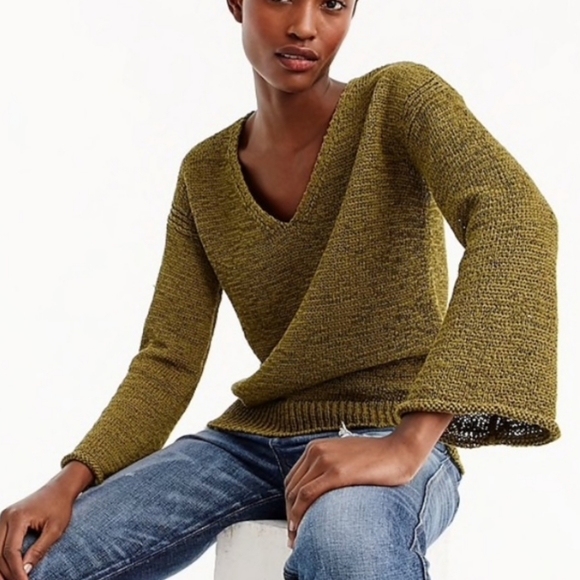 J. Crew Sweaters - J. Crew green flare sleeve swing sweater M